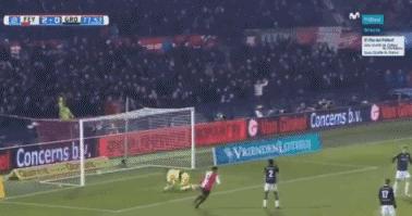 范佩西红牌集锦10-11,范佩西国家队第44粒进球