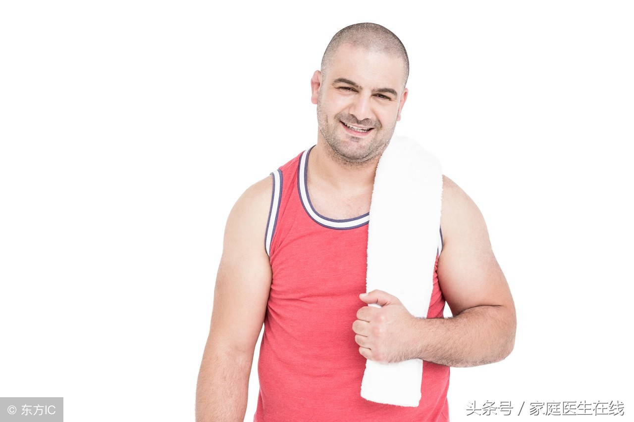 运动员为什么披着毛巾,运动员为什么头上盖毛巾