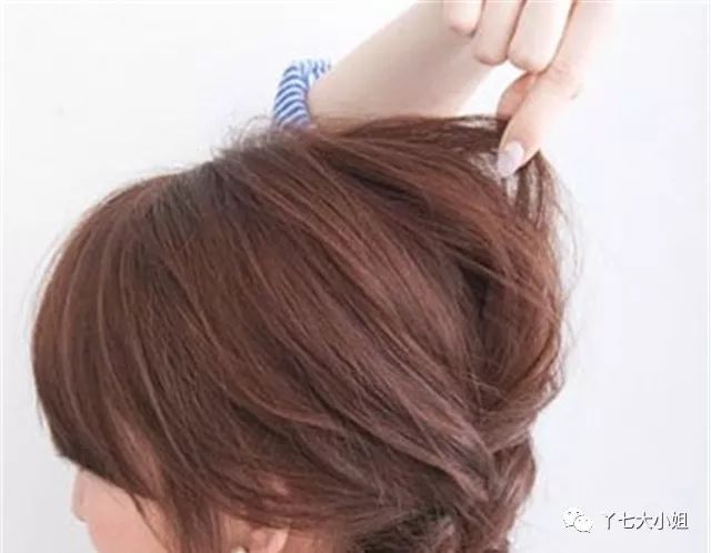 超减龄编发教程超简单,九款四季皆宜的时尚编发教程