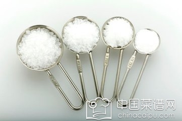 吃荔枝吃到虫咽下去了怎么办,吃了荔枝里的虫子怎么办