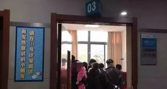 女孩3岁就性早熟，来月经！作为家长该如何预防？专家教你8招