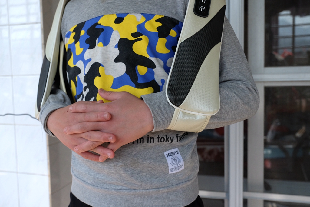 鐫垮皻鎶偐鎸夋懇鎵嬫硶,鐫垮皻鎺ㄦ嬁瓒虫荡鍏荤敓浼氭墍