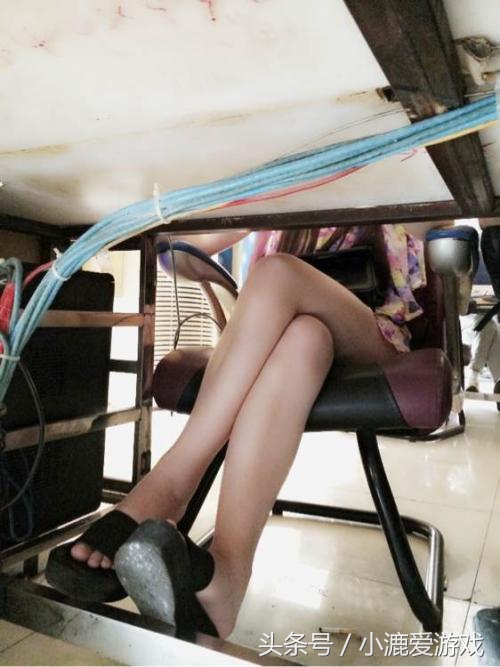 对于女孩夹腿的行为，许多家长不知道如何处理，你知道吗？