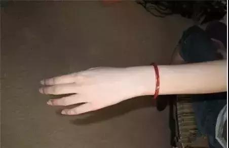 翡翠手镯拿不下来了怎么办,翡翠手镯弄不下来