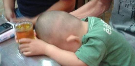 请你善待你的孩子,请你尊重你的长辈