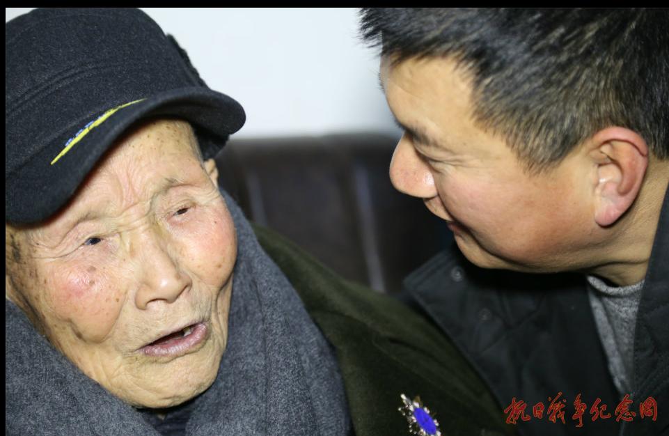 抗战老兵钟开荣,抗战老兵李炳坤