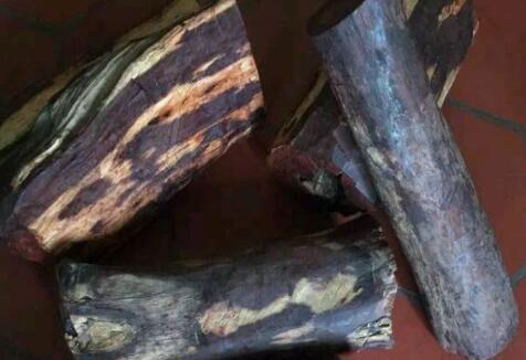 紫檀价格表一览表,小叶紫檀手串黑色的值多少钱