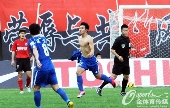 fm2018中超能签的妖人,fm妖人中超试训