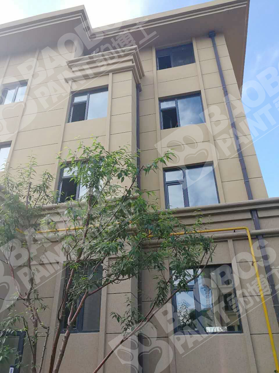 真石漆墙面污染了怎么处理,外墙喷真石漆如何控制污染