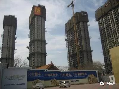 一首《岁月》让我们穿越回了1998年的天津楼市