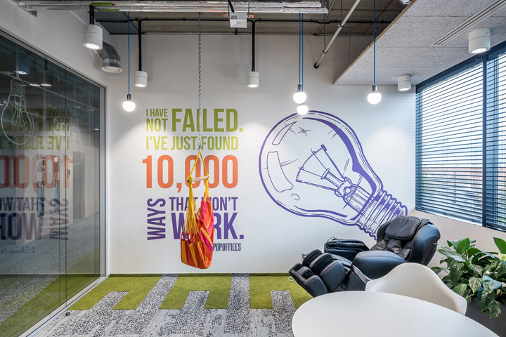 图形盛宴跨境电商平台OLXGroup波兹南总部设计欣赏