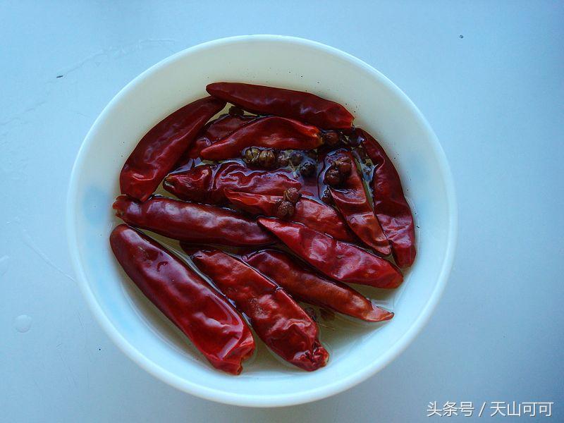 麻辣虾尾做出来不辣不麻,再也不用去外面吃了