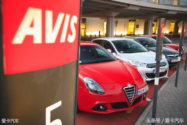 Xcar英语提高班12海外租车需要了解一下