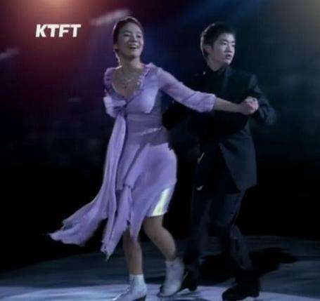 王嘉尔以前是国家运动员,曾拿过冠军当过学霸的王嘉尔