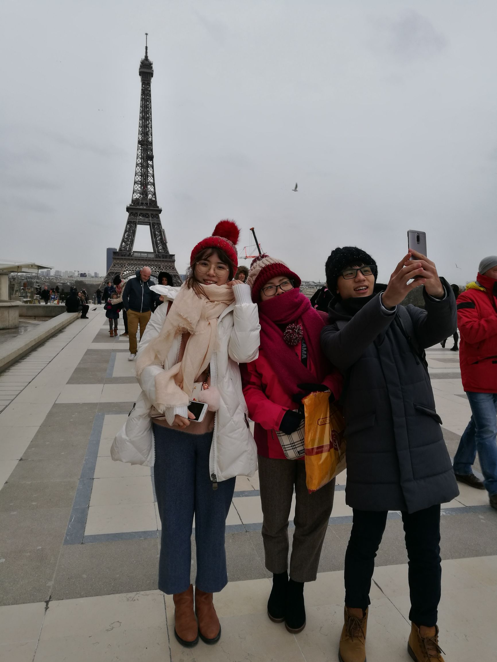 你花2万三亚飞东北，我花2万欧洲住10天！