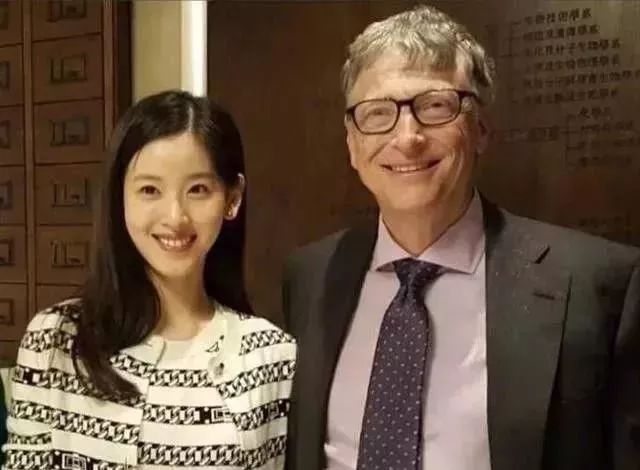 章泽天谈年轻富豪,28岁身价千亿的章泽天