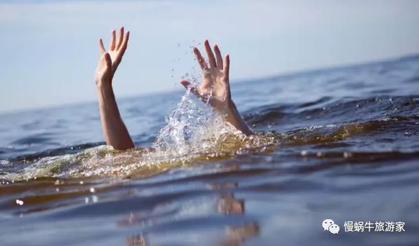 你永远不知道水下存在的危险,浮潜和潜水哪个更好