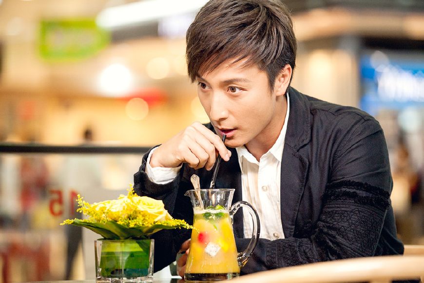 阿娇晒出刮痧照片，看第一眼以为是生牛肉！网友担心影响生孩子