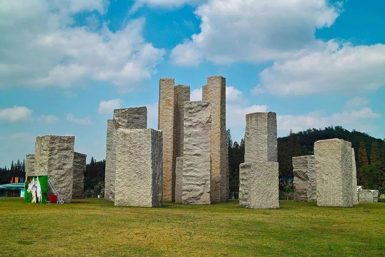 郑州一秒入夏的视频,民生大参考最新视频郑州一秒入夏