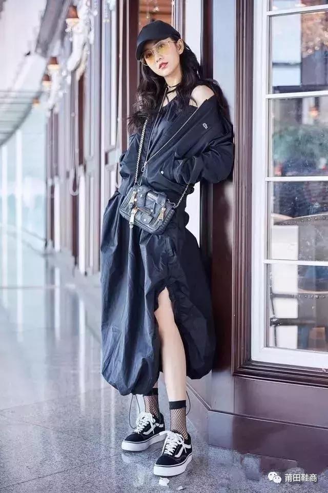 看了万斯VansOldSkool真假对比，还敢确定你网购的是正品吗