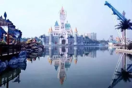 郑州一秒入夏的视频,民生大参考最新视频郑州一秒入夏