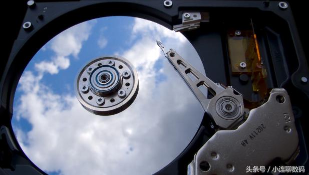 新买来的u盘插上电脑找不到磁盘,新u盘不显示可移动磁盘怎么办