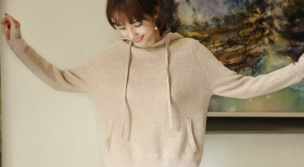 超级美丽大方的羊绒衫