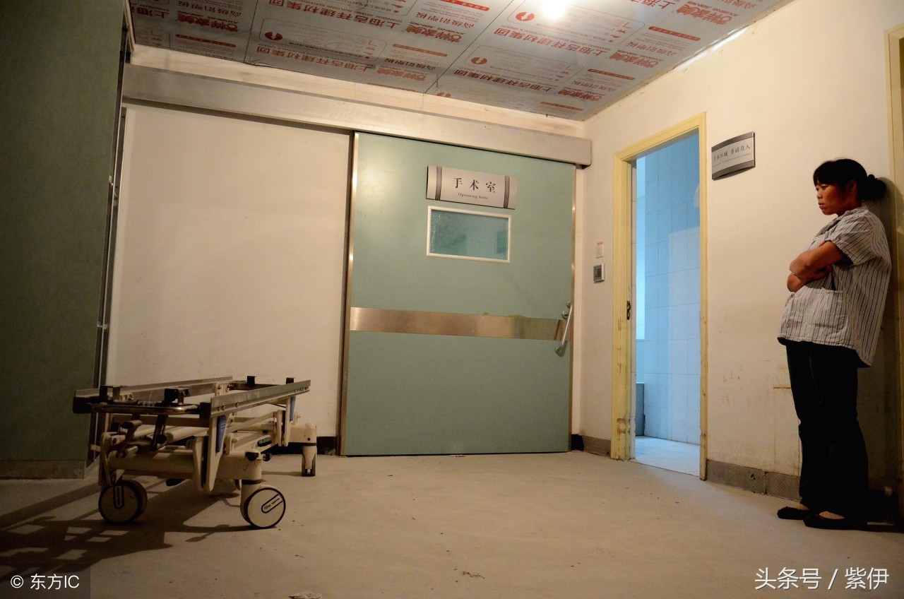 准妈妈羊水破裂情况,准妈妈羊水破裂她将电话打给我