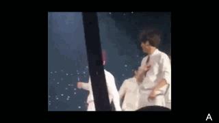 弱弱的问一句，头条有「灿白*党**」吗？