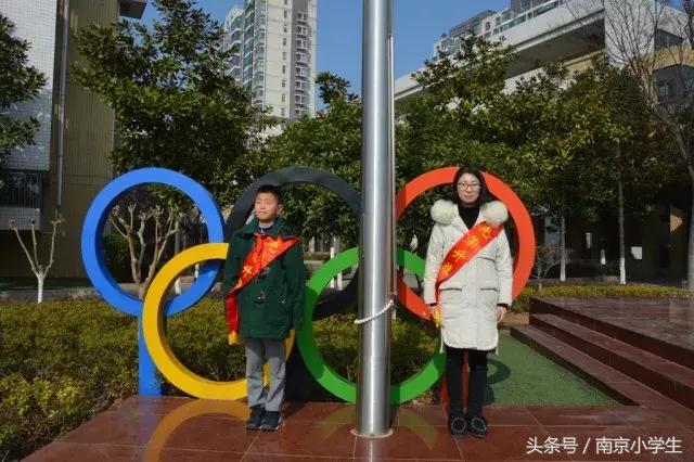 新学期新气象小学开学典礼,仁里小学争做新时代好队员