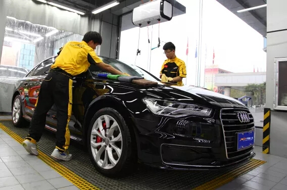 节后保养汽车,春节保养高峰期提前预约