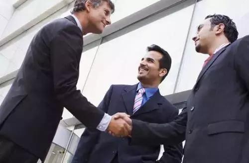 五金建材店的最新经营方式,我想开一家五金建材店什么位置好