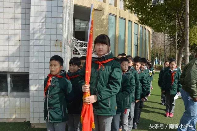 新学期新气象小学开学典礼,仁里小学争做新时代好队员