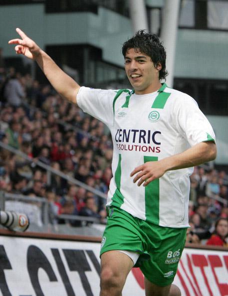 苏牙苏亚雷斯资料,苏亚雷斯的龅牙