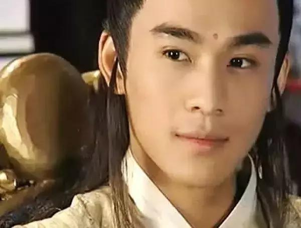 董璇雪花女神龙什么时候拍的,雪花女神龙女主角董璇剪辑