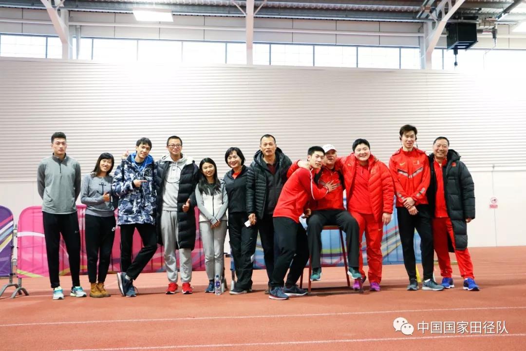 蓄势待发期待明天的比赛,蓄势待发敬请期待