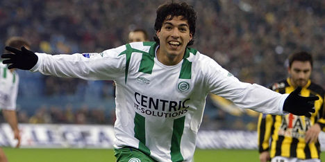 苏牙苏亚雷斯资料,苏亚雷斯的龅牙