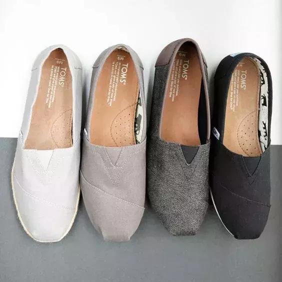 鞋子怎么选择适合自己的脚,选对鞋子对脚的好处