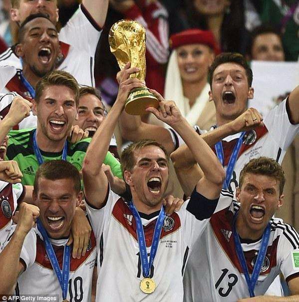 足球靠身体过人,矮个子在足球上有啥优势