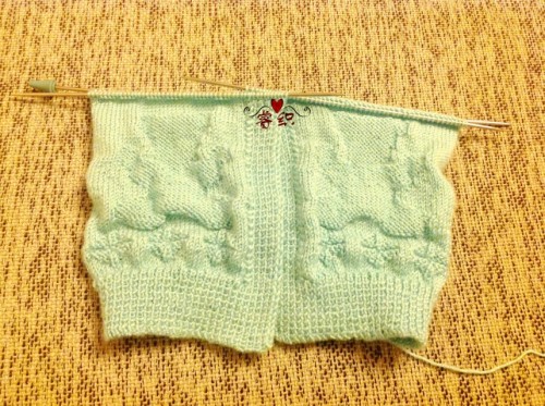 编织可爱的宝宝衣,可爱宝宝的钩针衣服