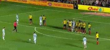 盘点梅西十大无解任意球,梅西任意球和c罗任意球