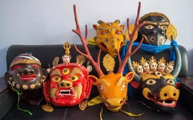 每年正月十五，内蒙古草原两千多座寺庙会同时跳这种神秘的祭祀舞