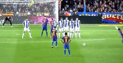 盘点梅西十大无解任意球,梅西任意球和c罗任意球