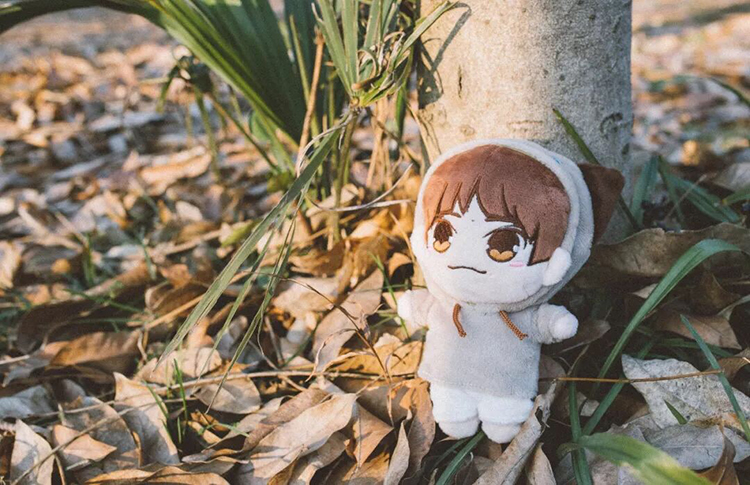 易烊千玺粉丝在直播间抢的福袋,让易烊千玺粉丝感动到哭的礼物