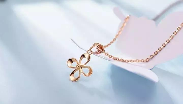 谨慎春季湿气入侵！金饰、钻饰不保养，两个月后成废品