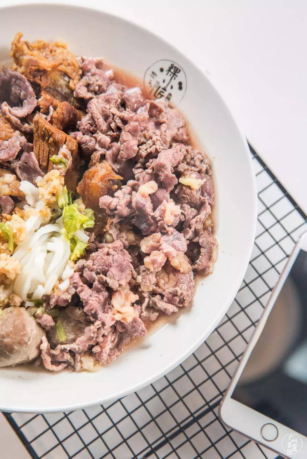 咖啡馆吃麻辣烫,咖啡馆里喝咖啡