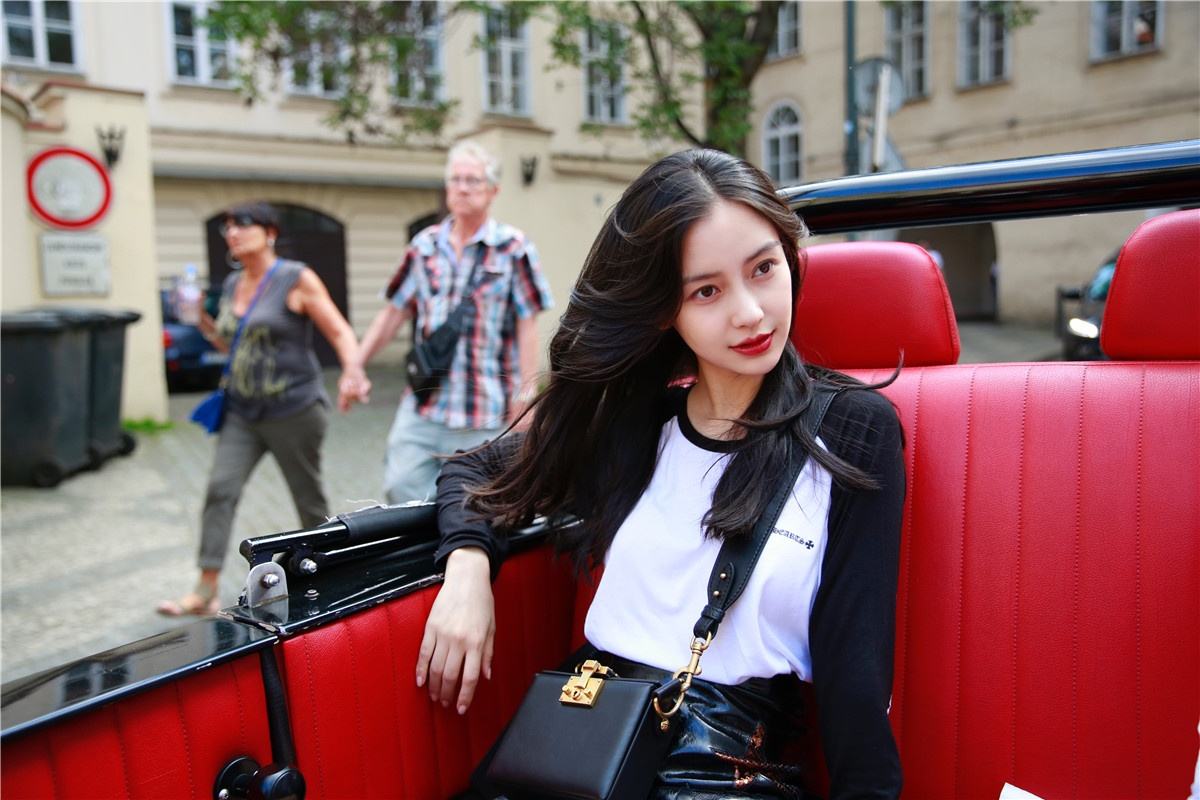 被演戏耽误的美妆,被演技耽误的女艺人