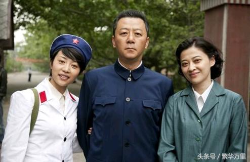 中国海军各个时期军装,海军常服为什么跟陆军的不一样