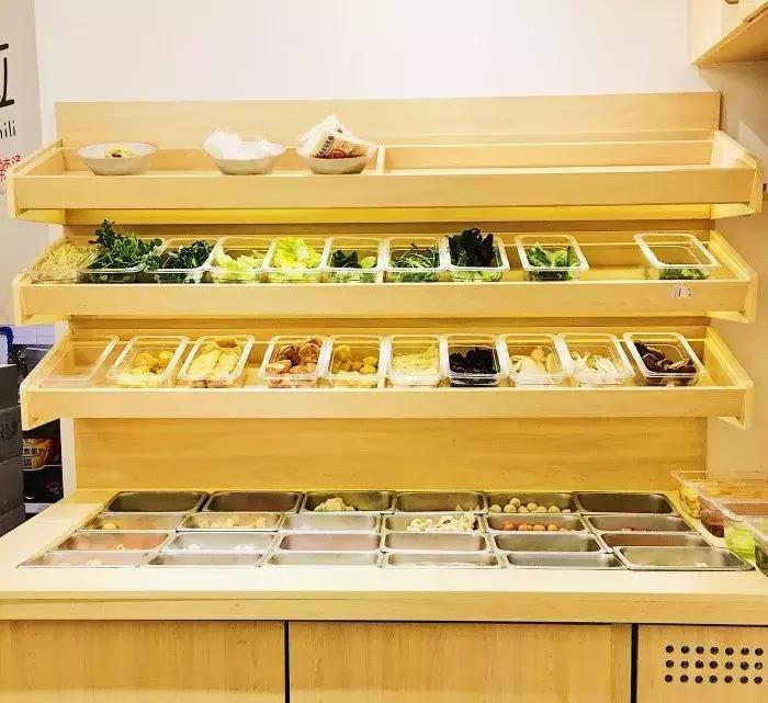 咖啡馆吃麻辣烫,咖啡馆里喝咖啡