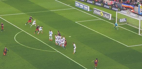 盘点梅西十大无解任意球,梅西任意球和c罗任意球